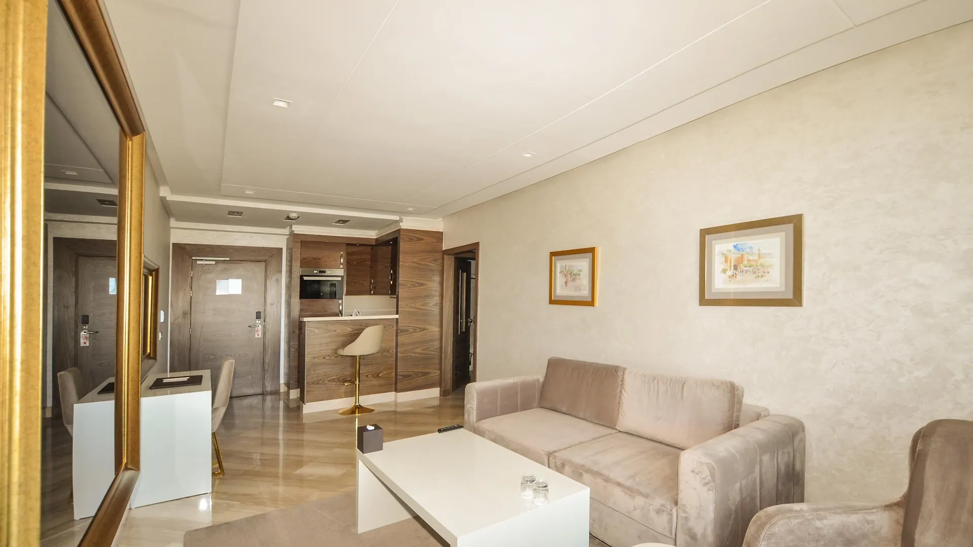 Suite Hotel Casa Diamond 카사블랑카 5*,  모로코